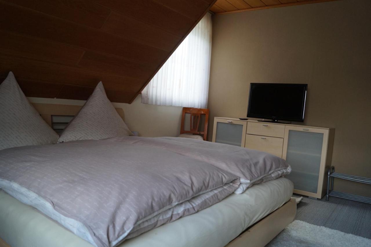 Ferienwohnung Unter Dem Schild Oberfell エクステリア 写真