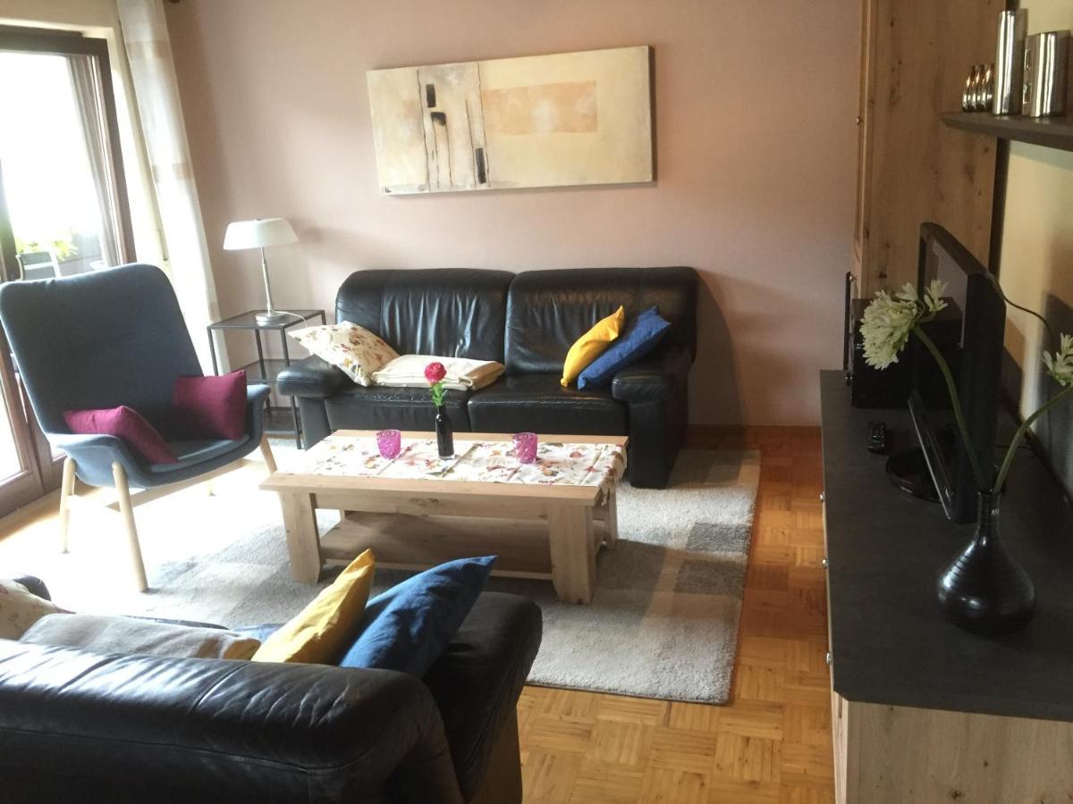 Ferienwohnung Unter Dem Schild Oberfell エクステリア 写真