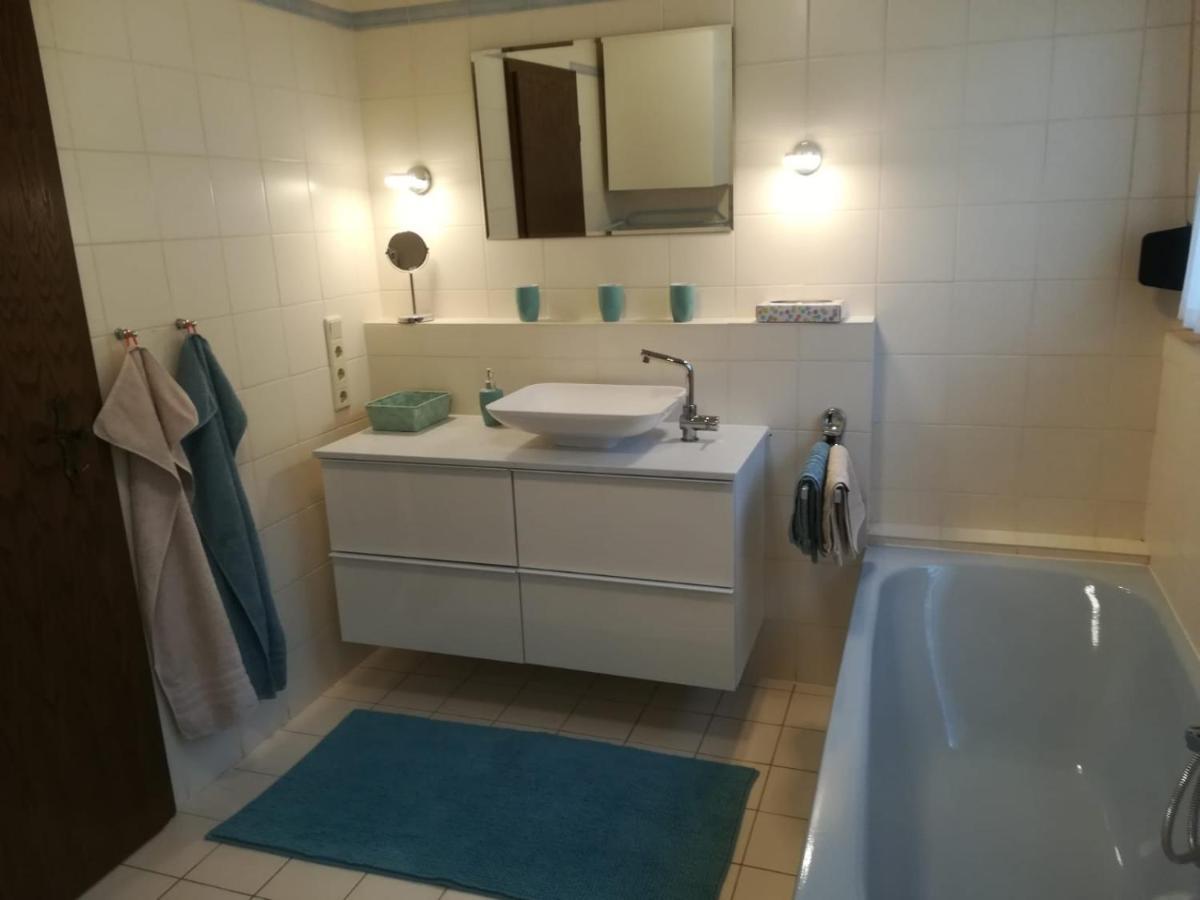Ferienwohnung Unter Dem Schild Oberfell エクステリア 写真